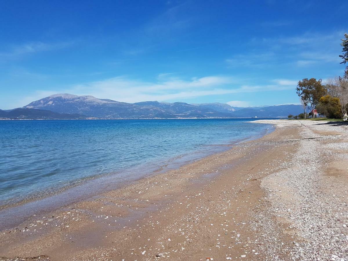 Christina'S Beachside Apartment Rio Dış mekan fotoğraf